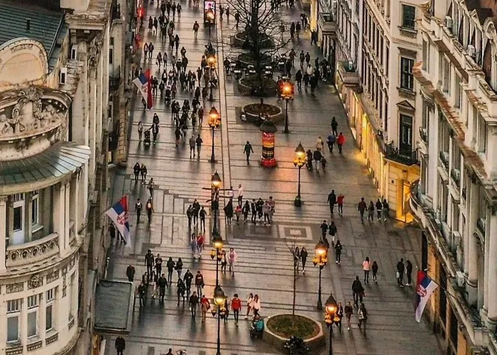 Gostinjska kuća Square 3*